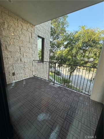 5907 Westlawn Ave, Playa Vista, CA 90094