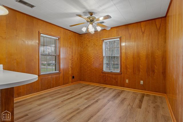 1600 W Nettleton Avenue W, Jonesboro, AR 72401