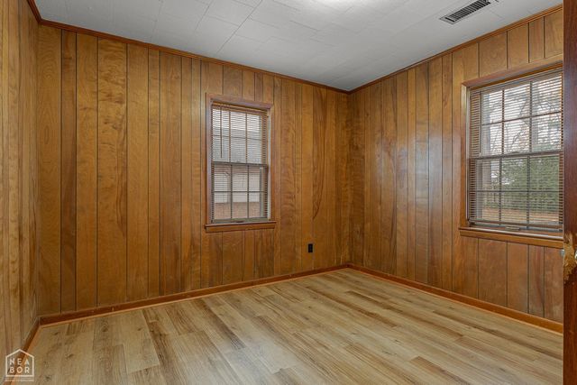 1600 W Nettleton Avenue W, Jonesboro, AR 72401