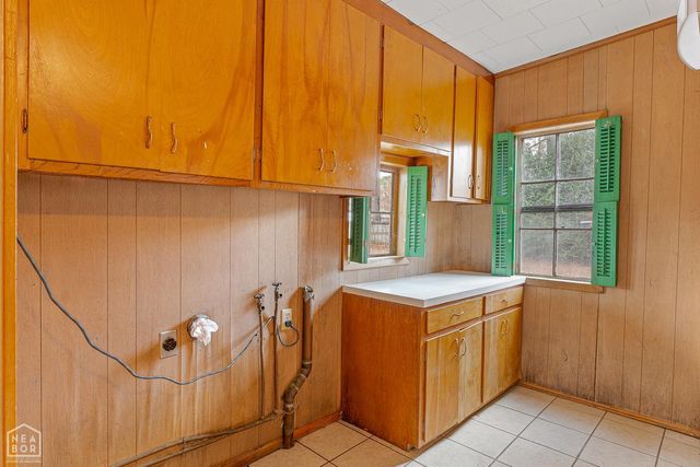 1600 W Nettleton Avenue W, Jonesboro, AR 72401