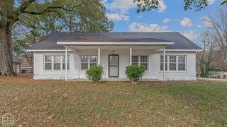 1600 W Nettleton Avenue W, Jonesboro, AR 72401