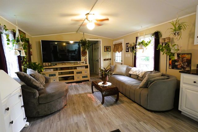 48 Ryan Road, Marlborough, NH 03455