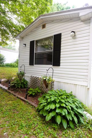 48 Ryan Road, Marlborough, NH 03455