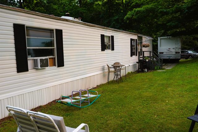 48 Ryan Road, Marlborough, NH 03455