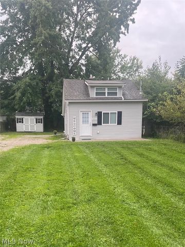 34010 Victor Drive, Eastlake, OH 44095