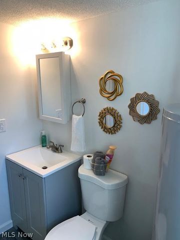 34010 Victor Drive, Eastlake, OH 44095