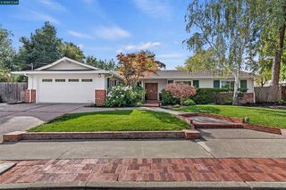 3075 Sweetbrier Cir, Lafayette, CA 94549