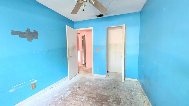 807 Riverside Drive 7, Greenacres, FL 33463