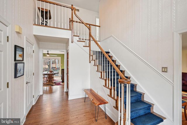 1324 SHADOW CREEK LN, Warrington, PA 18976