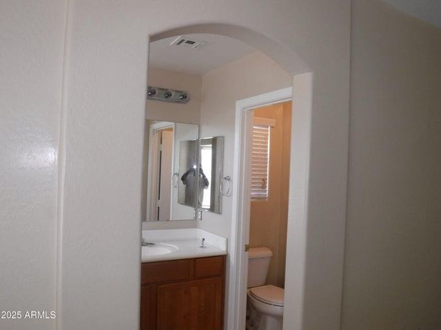 4524 S 25th Drive, Phoenix, AZ 85041
