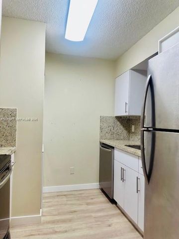 1450 SE 3rd Ave 202, Dania Beach, FL 33004