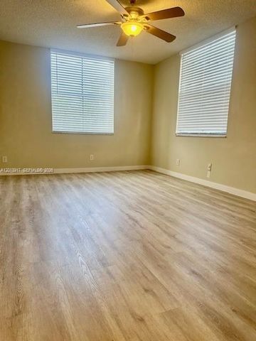 1450 SE 3rd Ave 202, Dania Beach, FL 33004