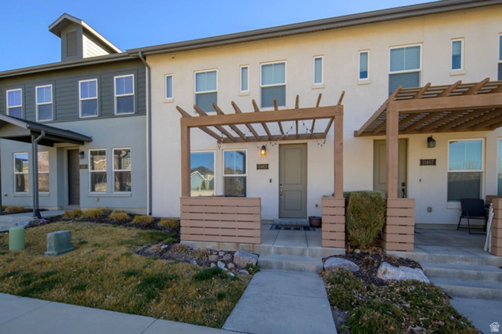11463 S STREAM PARK DR, South Jordan, UT 84009