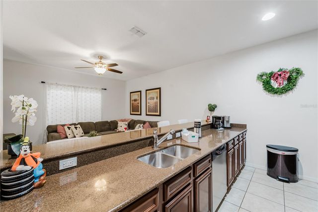 8961 MAJESTY PALM ROAD, Kissimmee, FL 34747
