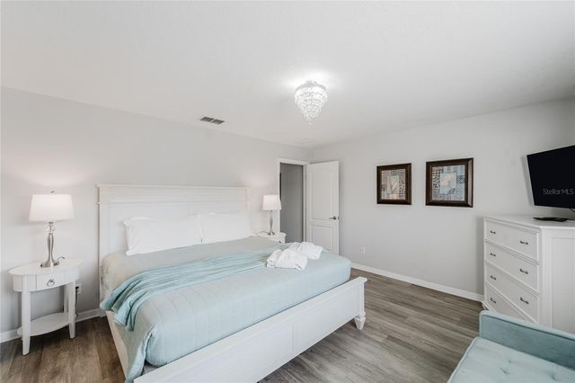 8961 MAJESTY PALM ROAD, Kissimmee, FL 34747