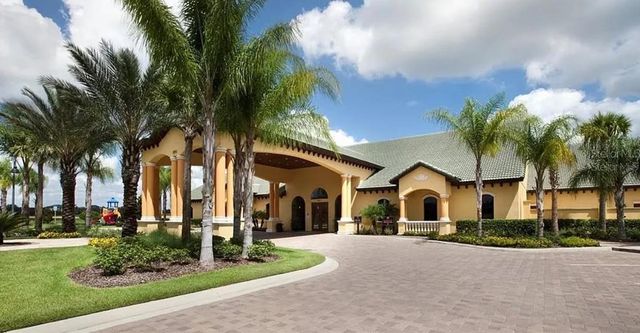 8961 MAJESTY PALM ROAD, Kissimmee, FL 34747