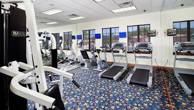 8961 MAJESTY PALM ROAD, Kissimmee, FL 34747