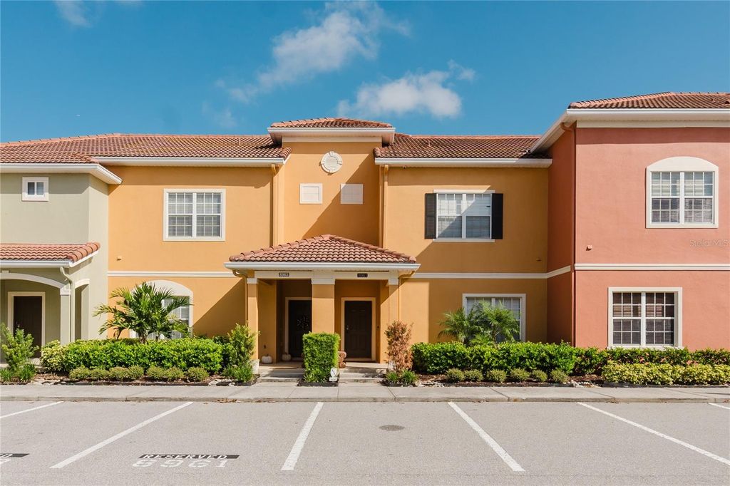 8961 MAJESTY PALM ROAD, Kissimmee, FL 34747