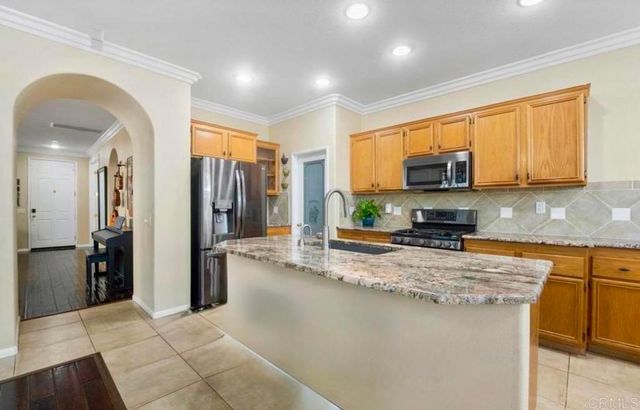 1113 Teal Way, Oceanside, CA 92057