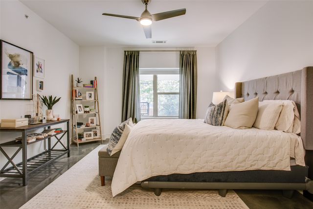 5718 McCommas Boulevard 104, Dallas, TX 75206