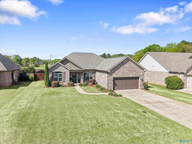 22945 Oakdale Ridge Lane, Athens, AL 35613