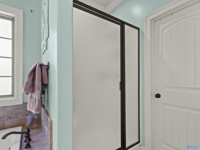 22945 Oakdale Ridge Lane, Athens, AL 35613