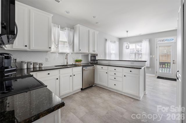 17909 Caldwell Track Drive, Cornelius, NC 28031