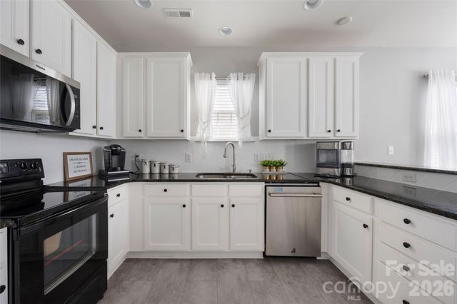 17909 Caldwell Track Drive, Cornelius, NC 28031