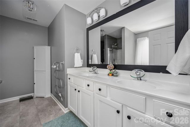 17909 Caldwell Track Drive, Cornelius, NC 28031