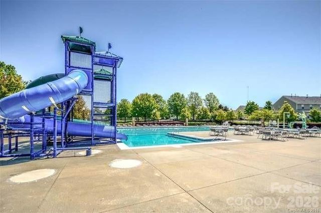 17909 Caldwell Track Drive, Cornelius, NC 28031