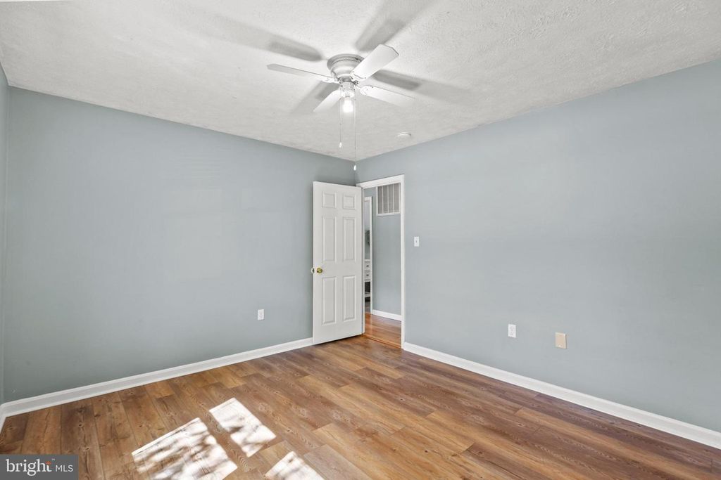 Image 18 of property listing at 25960 HILLS DR, Mechanicsville, MD 20659