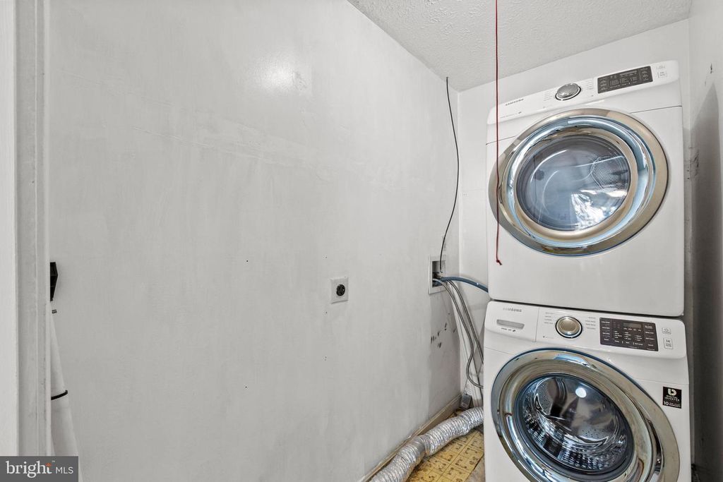 Image 24 of property listing at 25960 HILLS DR, Mechanicsville, MD 20659