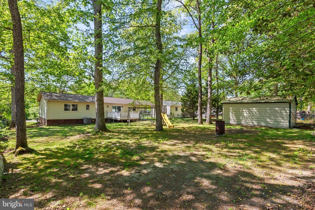 Image 27 of property listing at 25960 HILLS DR, Mechanicsville, MD 20659