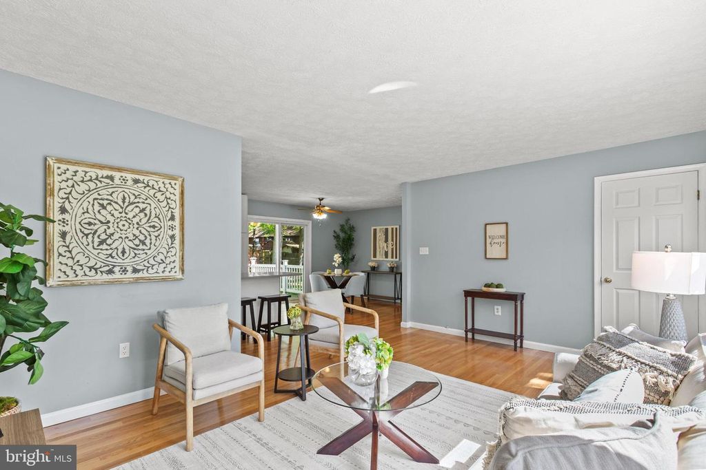 Image 8 of property listing at 25960 HILLS DR, Mechanicsville, MD 20659