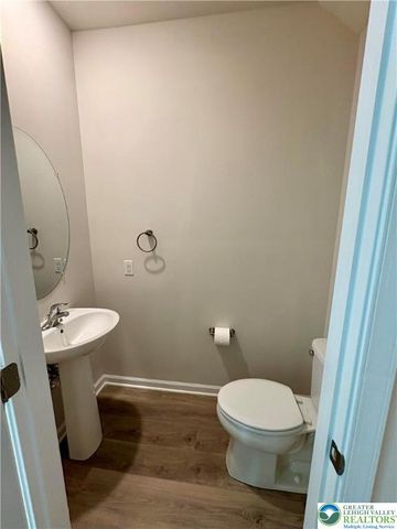 1203 Susan Circle, Upper Macungie Twp, PA 18031