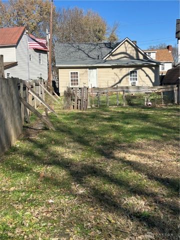 218 Roberts Avenue, Franklin, OH 45005