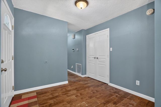 427 Whippoorwill Drive, Granbury, TX 76049