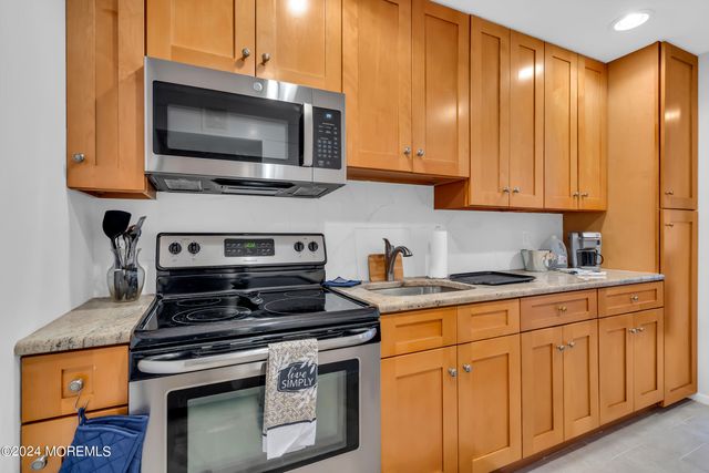 1605 Grand Central Avenue 2, Lavallette, NJ 08735