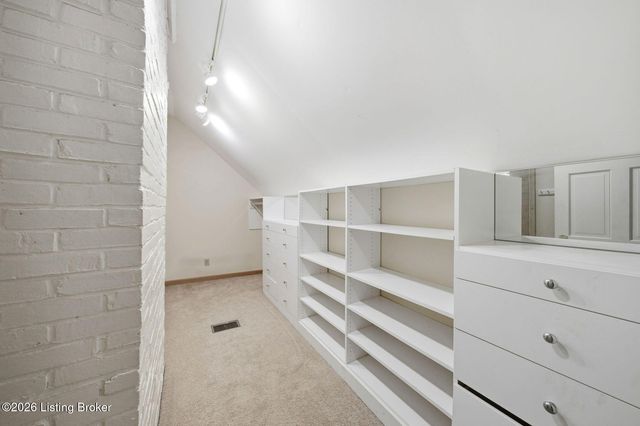 2358 Carlton Terrace, Louisville, KY 40205