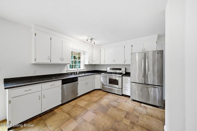 2358 Carlton Terrace, Louisville, KY 40205