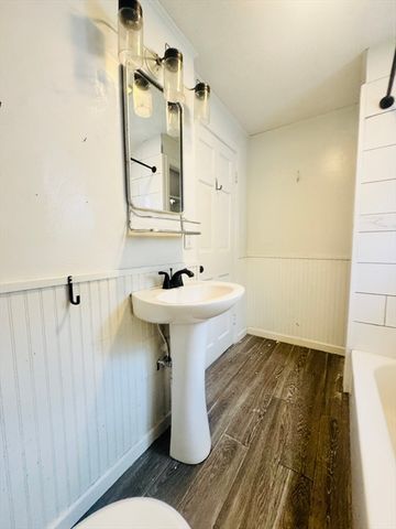278 Palmer St, New Bedford, MA 02740
