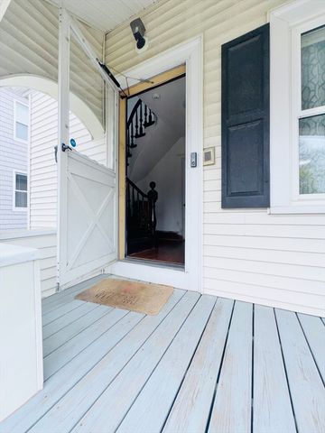 278 Palmer St, New Bedford, MA 02740