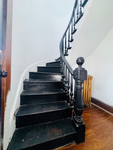 278 Palmer St, New Bedford, MA 02740