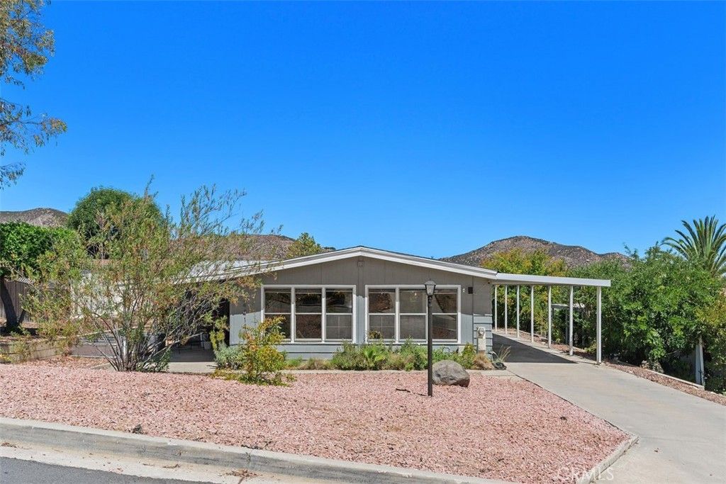 24414 Wagon Wheel, Wildomar, CA 92595 — exterior
