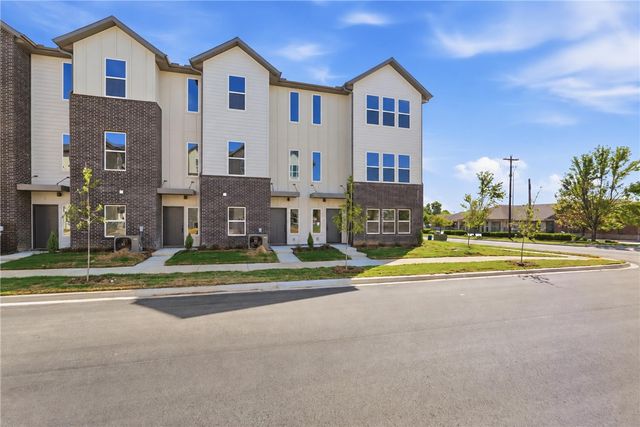 4237 W Sardinia Way 5, Fayetteville, AR 72704