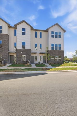 4237 W Sardinia Way 5, Fayetteville, AR 72704