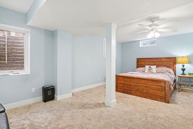 17247 N Fruitport Road, Spring Lake Twp, MI 49456