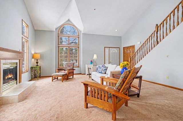 17247 N Fruitport Road, Spring Lake Twp, MI 49456