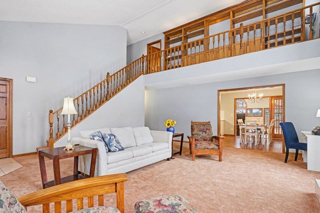 17247 N Fruitport Road, Spring Lake Twp, MI 49456