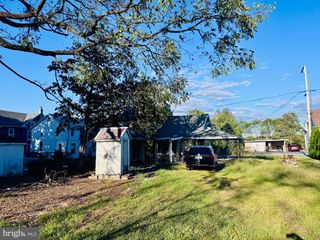 895 PLEASANT HILL RD, Fleetwood, PA 19522